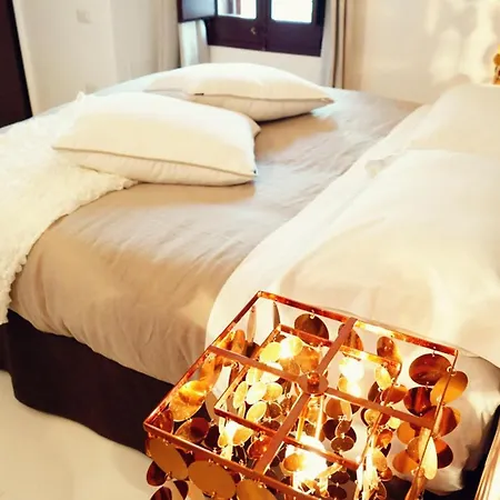 B&B Sotto La Volta 4*